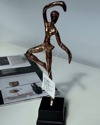 Статуетка Olens &laquo;Пірует 1&raquo;, 30.5x11x7см Пірует 1 фото